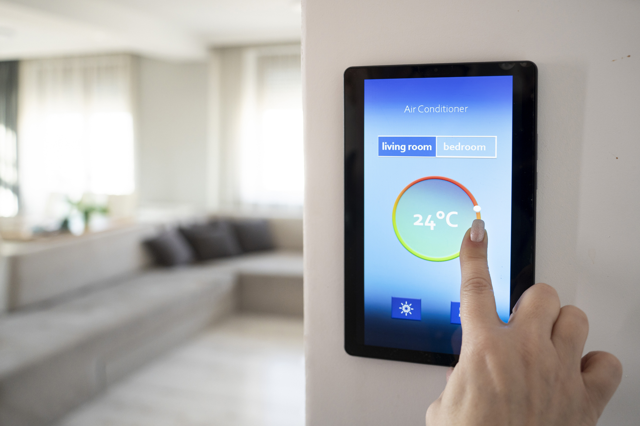 Smart thermostat control for modern HVAC system